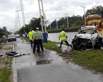 广西交通事故最新爆料,最新爆料揭示事故背后真相  第2张